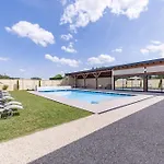 Du Moulin De La Brevette Hotel 3*