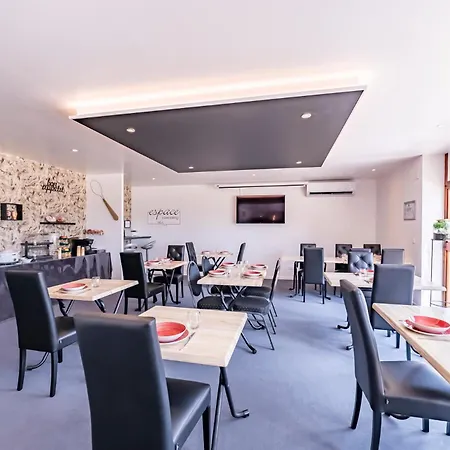 Du Moulin De La Brevette Hotel 3*